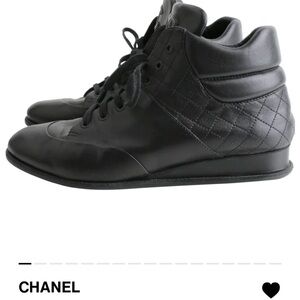 CHANEL Women’s Quilted Black Sneakers Size 40